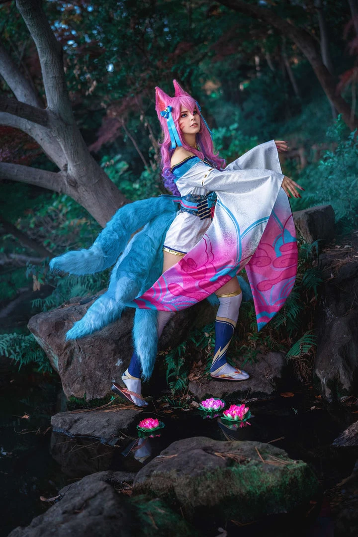 NewCosplay New Arrivals League Of Legends LOL Fox Ahri The Nine-Tailed Fox Women Kimono Dress Outfit Halloween Carnival Suit Cosplay Costume 16 NewCosplay New Arrivals League Of Legends LOL Fox Ahri The Nine-Tailed Fox Women Kimono Dress Outfit Halloween Carnival Suit Cosplay Costume